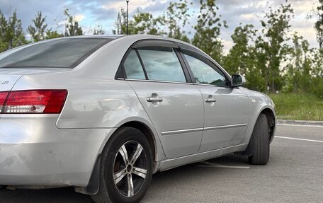 Hyundai Sonata VI, 2007 год, 465 000 рублей, 3 фотография