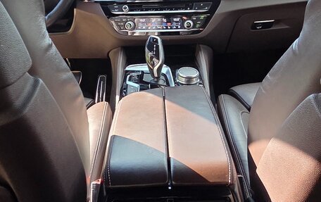 BMW 6 серия, 2018 год, 4 000 000 рублей, 19 фотография