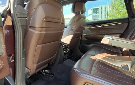 BMW 6 серия, 2018 год, 4 000 000 рублей, 20 фотография