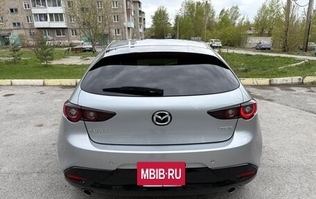 Mazda 3, 2022 год, 1 600 000 рублей, 7 фотография