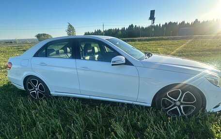 Mercedes-Benz E-Класс, 2014 год, 1 940 000 рублей, 3 фотография