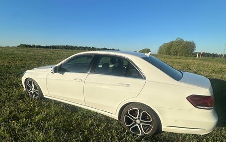 Mercedes-Benz E-Класс, 2014 год, 1 940 000 рублей, 5 фотография