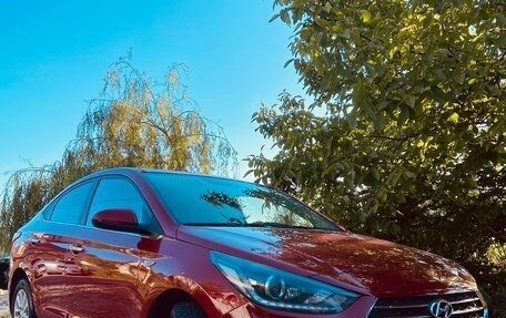 Hyundai Solaris II рестайлинг, 2017 год, 1 300 000 рублей, 9 фотография