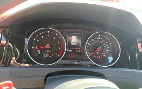 Volkswagen Golf GTI VII, 2018 год, 2 850 000 рублей, 12 фотография