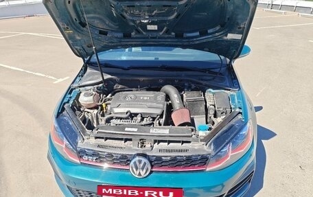 Volkswagen Golf GTI VII, 2018 год, 2 850 000 рублей, 9 фотография