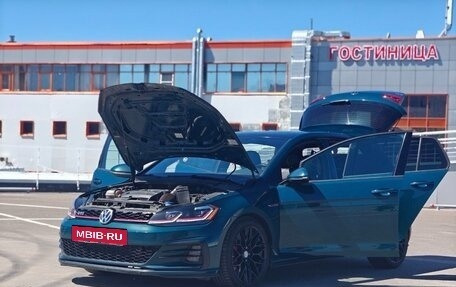 Volkswagen Golf GTI VII, 2018 год, 2 850 000 рублей, 15 фотография