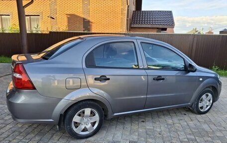 Chevrolet Aveo III, 2010 год, 490 000 рублей, 2 фотография