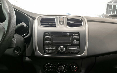 Renault Logan II, 2014 год, 650 000 рублей, 19 фотография