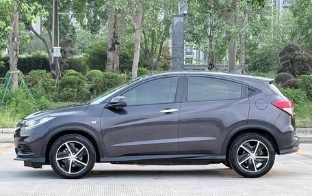 Honda Vezel, 2022 год, 1 274 000 рублей, 7 фотография