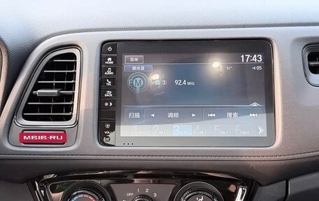 Honda Vezel, 2022 год, 1 274 000 рублей, 13 фотография