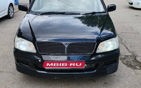 Mitsubishi Lancer VII, 2000 год, 225 000 рублей, 1 фотография