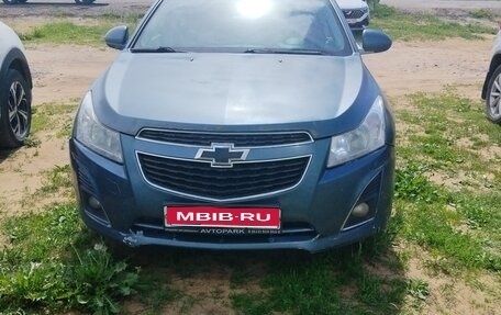 Chevrolet Cruze II, 2013 год, 650 000 рублей, 1 фотография