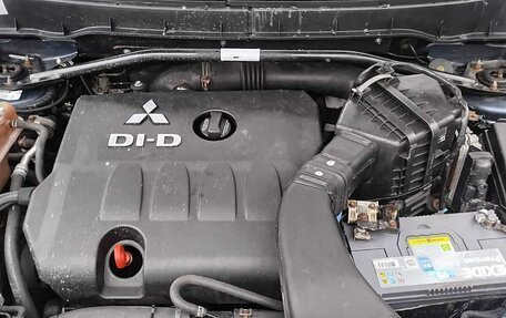 Mitsubishi Outlander III рестайлинг 3, 2007 год, 900 000 рублей, 15 фотография