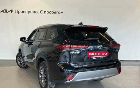 Toyota Highlander, 2025 год, 5 499 000 рублей, 2 фотография