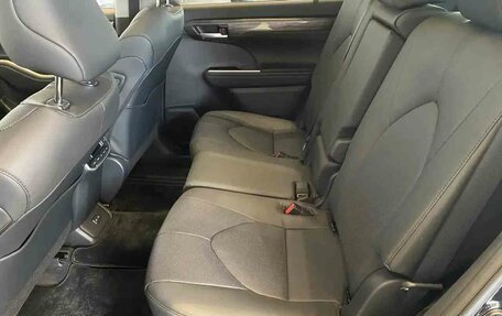 Toyota Highlander, 2025 год, 5 499 000 рублей, 19 фотография