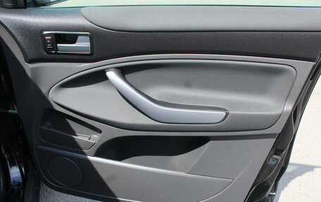 Ford Kuga III, 2011 год, 995 000 рублей, 20 фотография