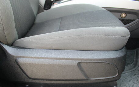Ford Kuga III, 2011 год, 995 000 рублей, 17 фотография