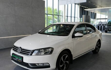 Volkswagen Passat B7, 2011 год, 899 000 рублей, 3 фотография