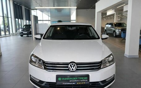 Volkswagen Passat B7, 2011 год, 899 000 рублей, 2 фотография