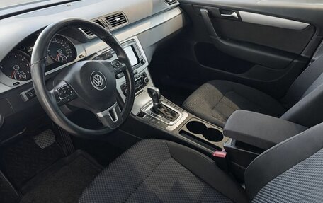 Volkswagen Passat B7, 2011 год, 899 000 рублей, 12 фотография