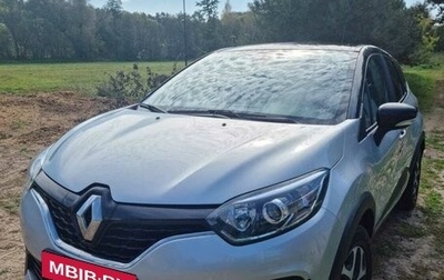 Renault Kaptur I рестайлинг, 2017 год, 1 600 000 рублей, 1 фотография
