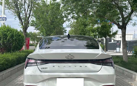 Hyundai Elantra, 2022 год, 1 168 000 рублей, 5 фотография
