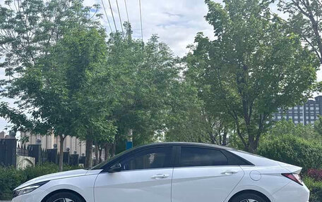 Hyundai Elantra, 2022 год, 1 168 000 рублей, 3 фотография
