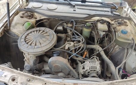 Audi 100, 1985 год, 115 000 рублей, 9 фотография