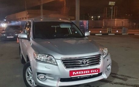 Toyota RAV4, 2012 год, 1 750 000 рублей, 3 фотография