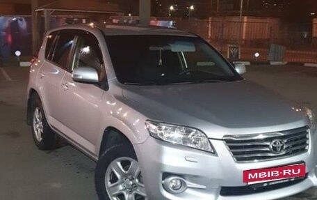 Toyota RAV4, 2012 год, 1 750 000 рублей, 4 фотография