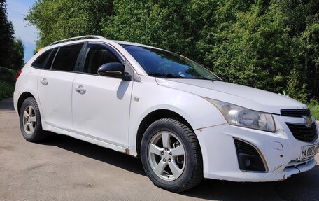 Chevrolet Cruze II, 2013 год, 500 000 рублей, 3 фотография