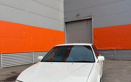 Toyota Sprinter VIII (E110), 2000 год, 290 000 рублей, 2 фотография