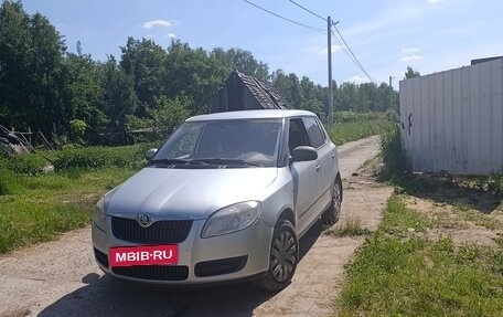 Skoda Fabia II, 2009 год, 450 000 рублей, 4 фотография