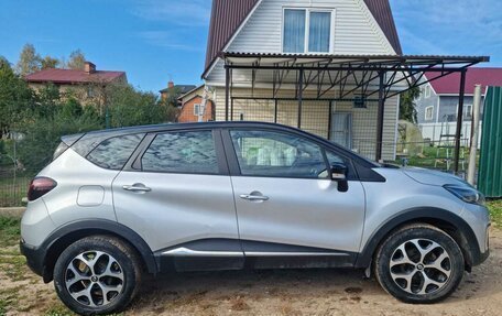 Renault Kaptur I рестайлинг, 2017 год, 1 600 000 рублей, 3 фотография