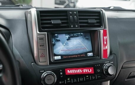 Toyota Land Cruiser Prado 150 рестайлинг 2, 2012 год, 2 450 000 рублей, 8 фотография