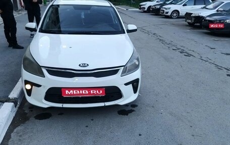 KIA Rio IV, 2018 год, 850 000 рублей, 1 фотография