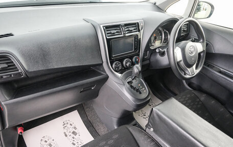 Toyota Ractis II, 2015 год, 849 000 рублей, 13 фотография