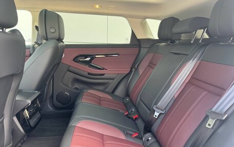 Land Rover Range Rover Evoque II, 2025 год, 5 700 000 рублей, 16 фотография