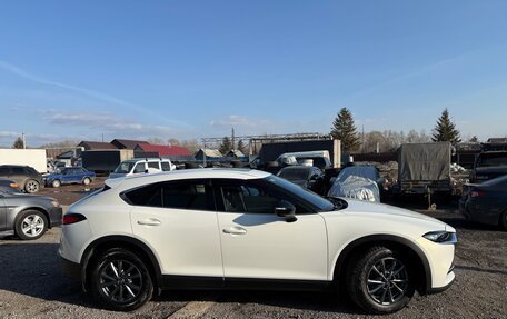Mazda CX-4, 2022 год, 2 025 000 рублей, 5 фотография