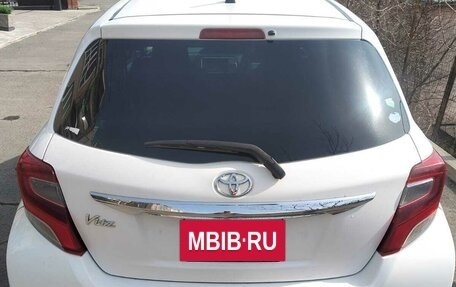 Toyota Vitz, 2016 год, 680 000 рублей, 2 фотография