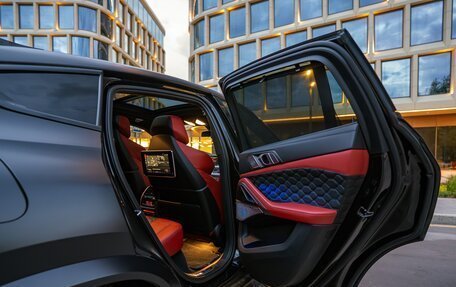 BMW X6 M, 2021 год, 11 800 000 рублей, 33 фотография