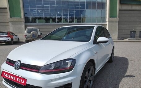 Volkswagen Golf GTI VII, 2014 год, 2 000 000 рублей, 3 фотография