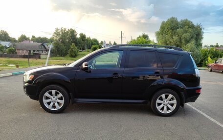 Mitsubishi Outlander III рестайлинг 3, 2012 год, 1 170 000 рублей, 3 фотография