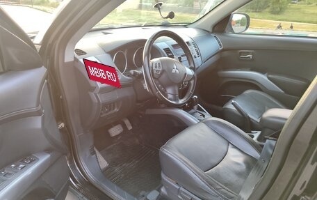 Mitsubishi Outlander III рестайлинг 3, 2012 год, 1 170 000 рублей, 14 фотография