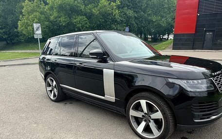 Land Rover Range Rover IV рестайлинг, 2018 год, 7 000 000 рублей, 2 фотография