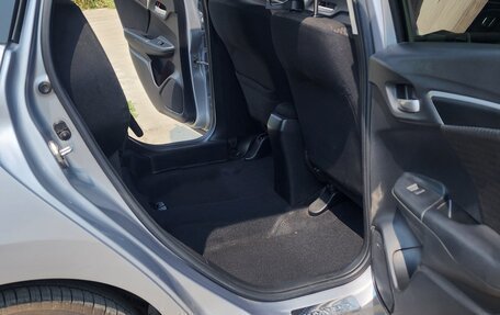 Honda Fit III, 2018 год, 1 250 000 рублей, 11 фотография