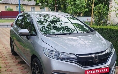 Honda Fit III, 2018 год, 1 250 000 рублей, 8 фотография