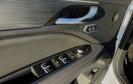 Geely Tugella FY11, 2024 год, 3 390 000 рублей, 12 фотография