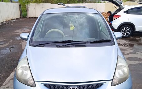 Honda Fit III, 2006 год, 620 000 рублей, 2 фотография