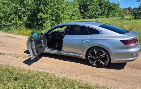 Volkswagen Arteon I, 2018 год, 2 980 000 рублей, 13 фотография